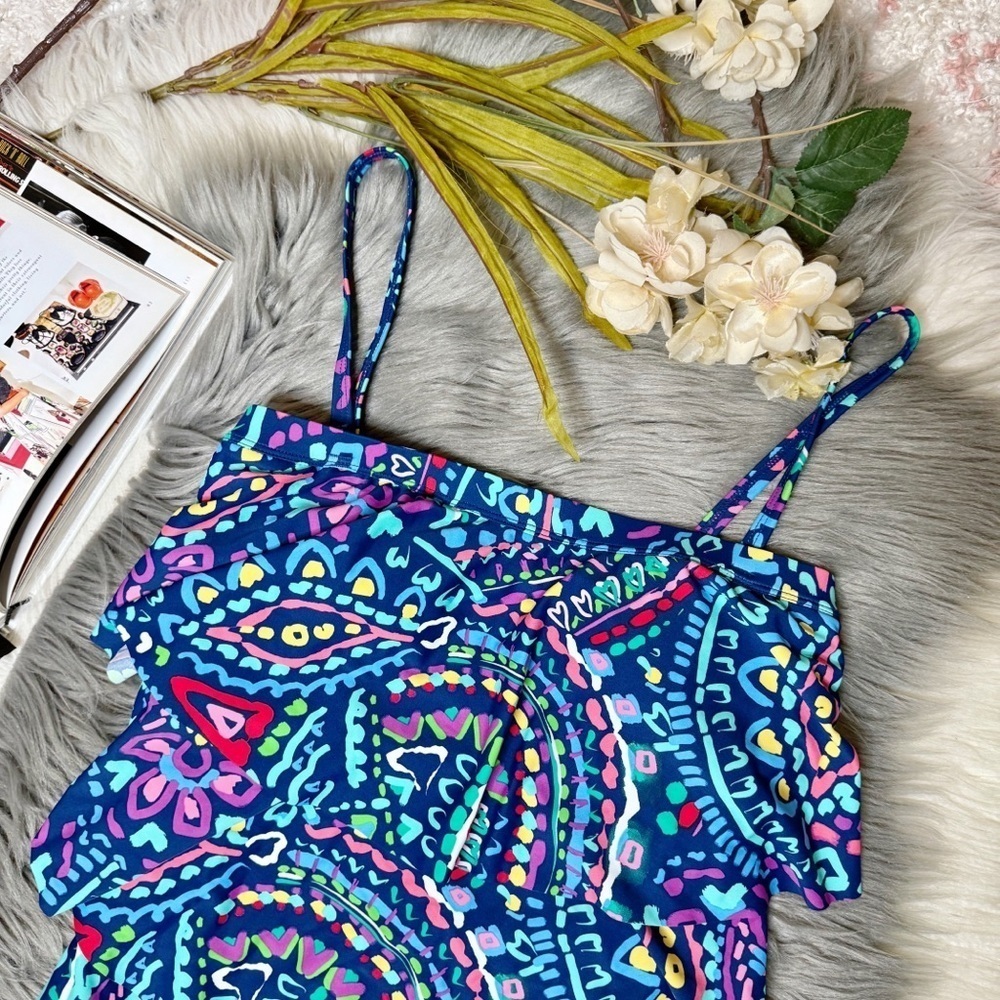 NEW Caribbean Joe Vacation Ready Blue Paisley Ruffle One Piece Swimsuit Sz 8 - Picture 3 of 12